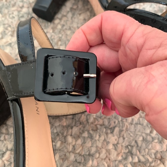 ANTONIO MELANI Black Strappy Heels with Chunky Heel - Picture 11 of 14